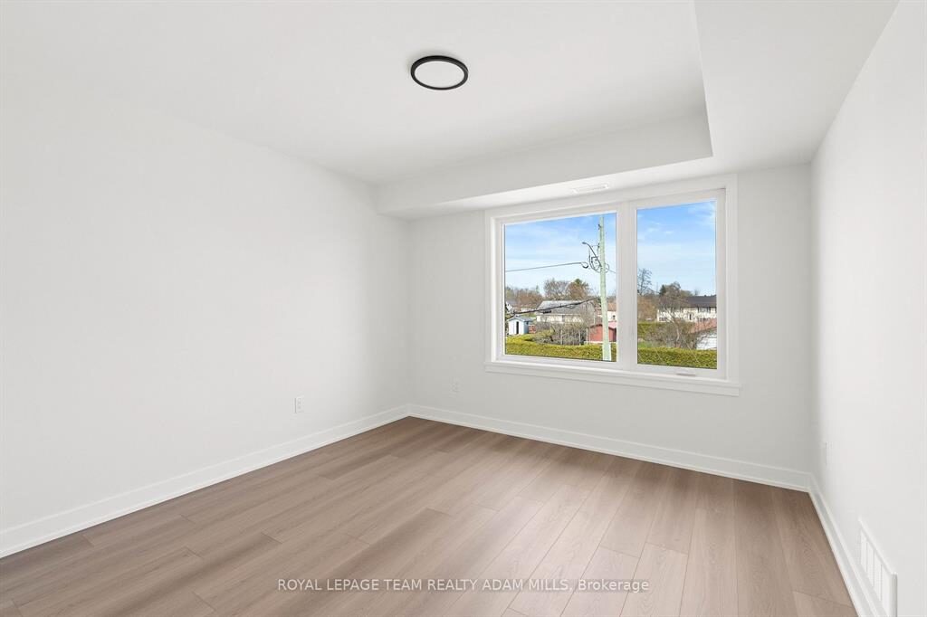 Interior bedroom for rent in Almonte Ottawa